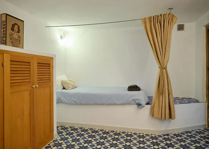 Casa Dino Casco Antiguo Апартаменты Альтеа